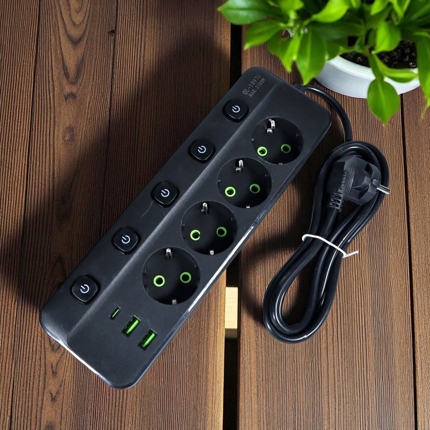 Tour Multiprise Compacte avec Contrôle Indépendant